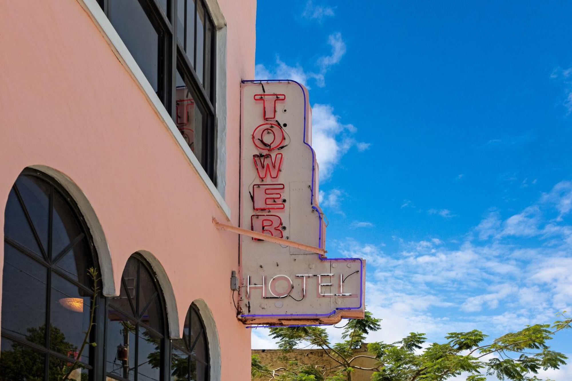 Roami At Tower Hotel - Calle Ocho Miami Kültér fotó