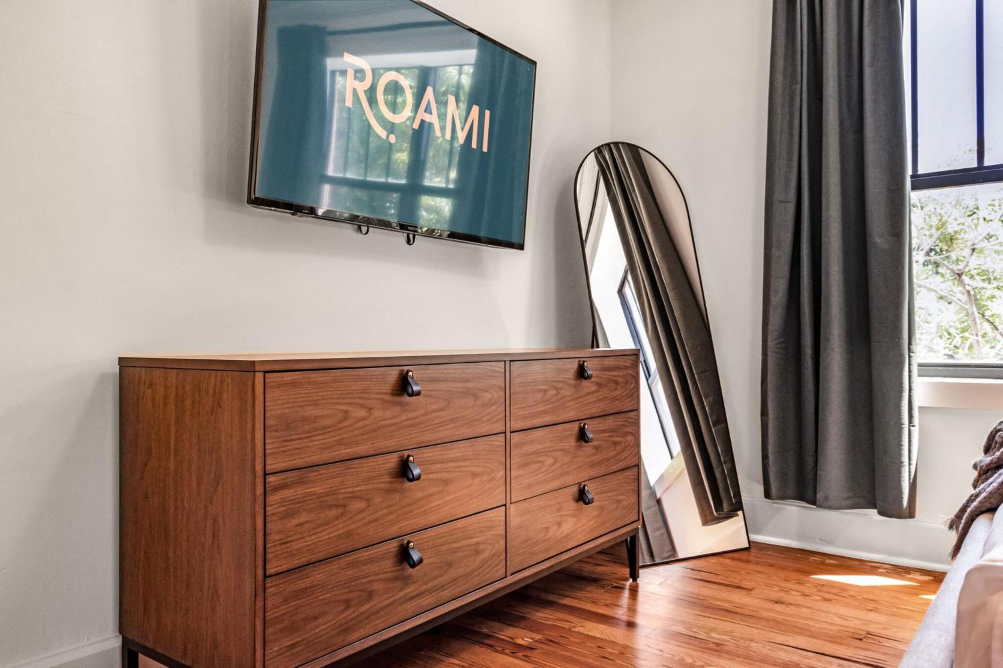 Roami At Tower Hotel - Calle Ocho Miami Kültér fotó